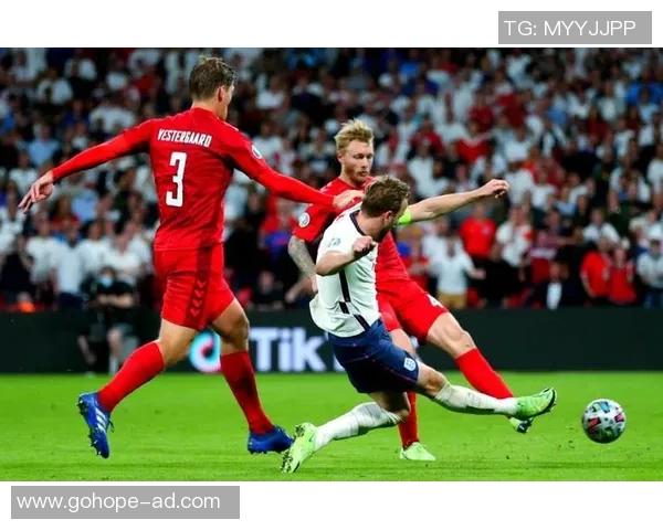 2000欧洲杯经典对决意大利与比利时的激烈碰撞与精彩瞬间回顾