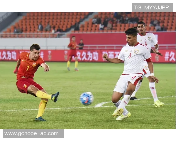 中国足球国家队教练的挑战与机遇如何推动球队走向辉煌未来